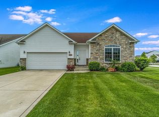 1815 E 103rd Pl, Crown Pt, IN 46307