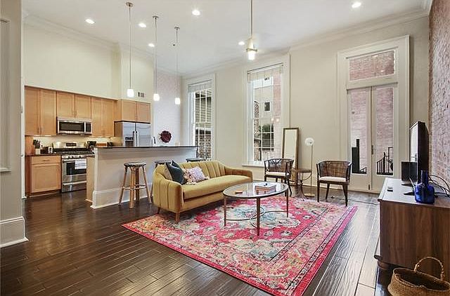 1st image of 339 Carondelet St APT 2E