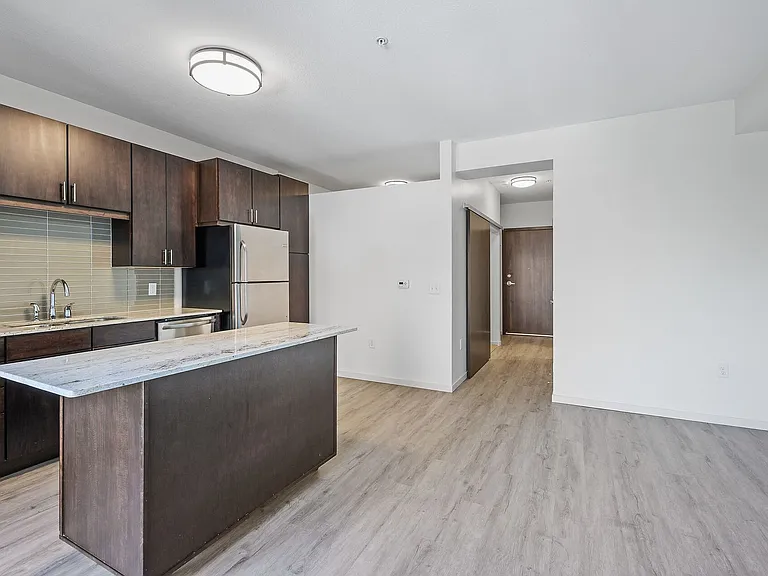 The Flats at West End — Photo 46