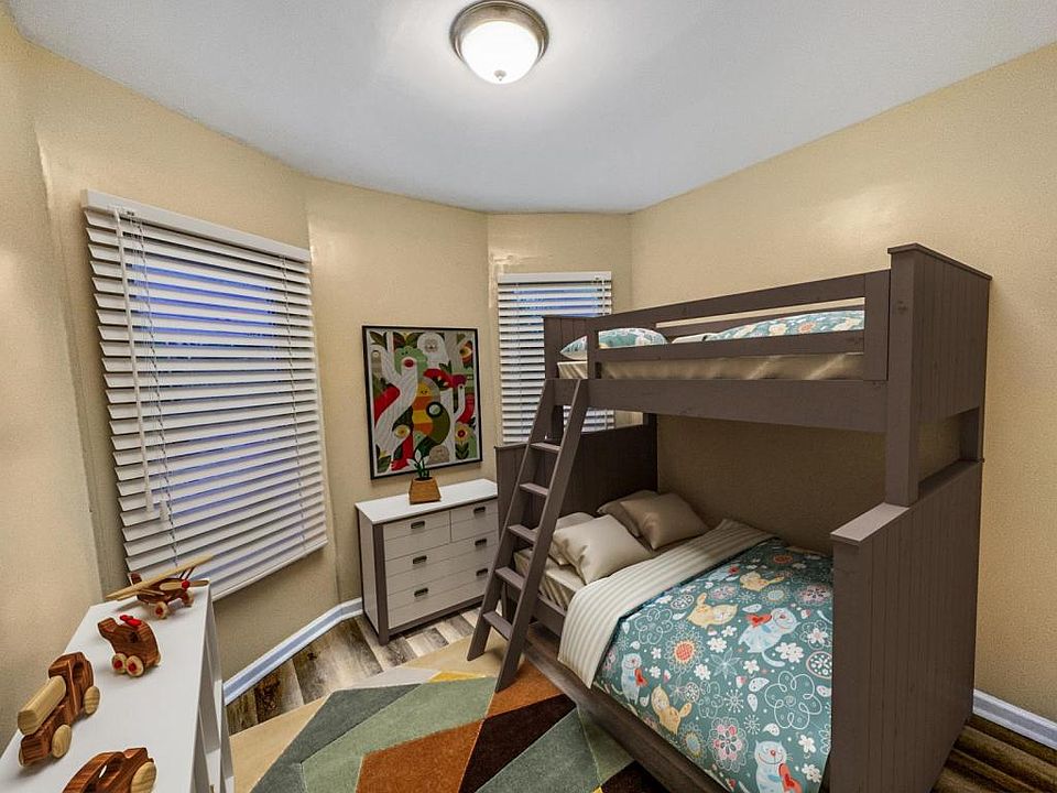 1st image of 86 Hawley St Floor 4-3