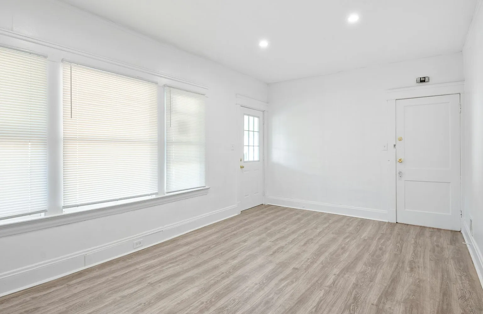 635 East 124th Street, Unit B — Photo 1