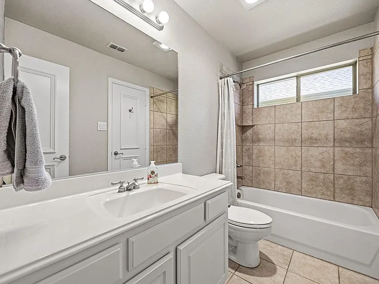 4750 Haverford Dr — Photo 18