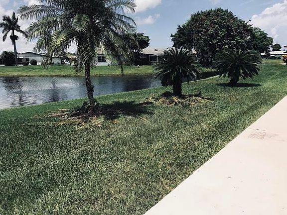 3rd image of 6412 Lasalle Dr