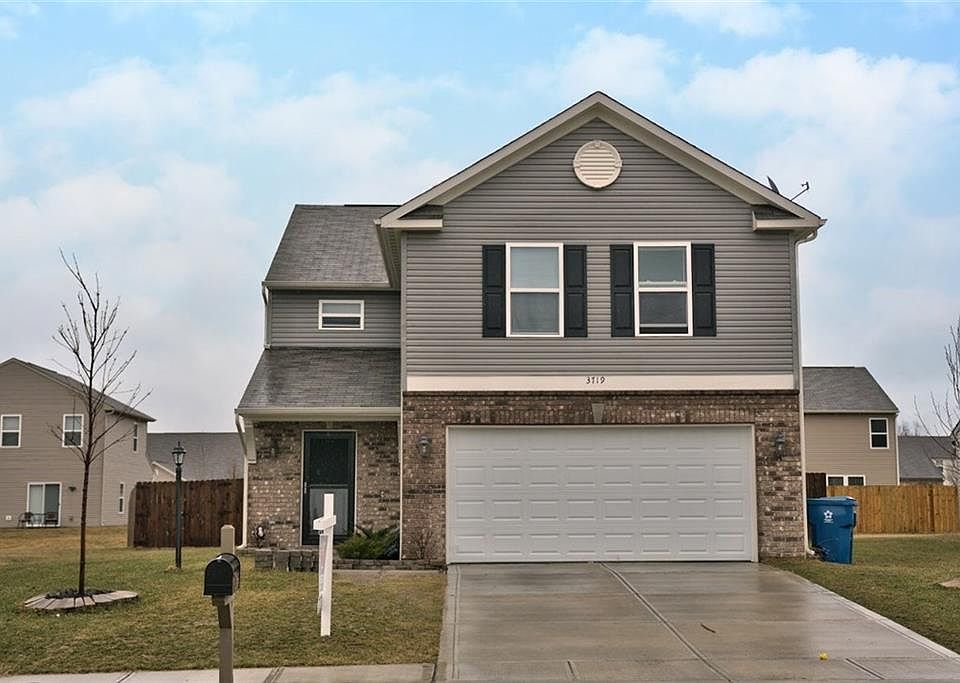 1st image of 3719 Newcastle Ct