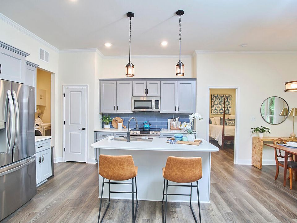 1st image of 5187 Cardinal Cir