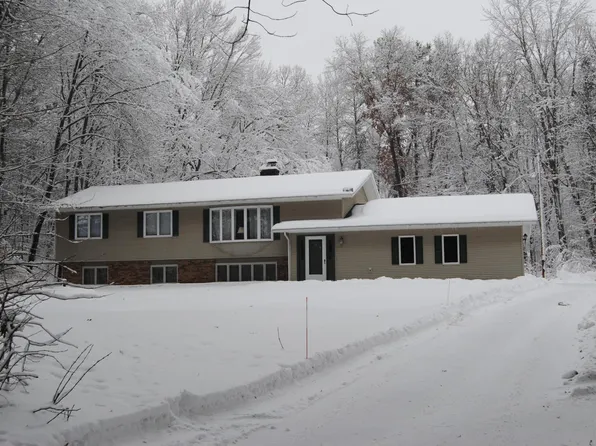 N7942 553rd St, Menomonie, WI 54751