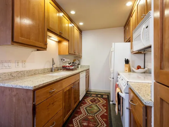 152 Torrey Pine Ter, Santa Cruz, CA 95060