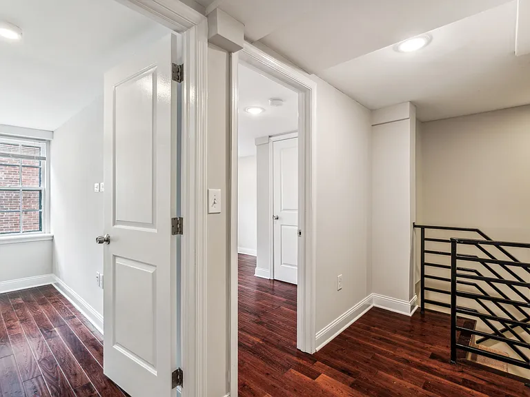 1721 Pine St #B — Photo 18
