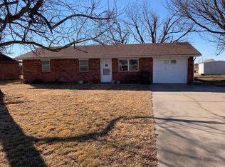 311 N Young, Billings, OK 74630