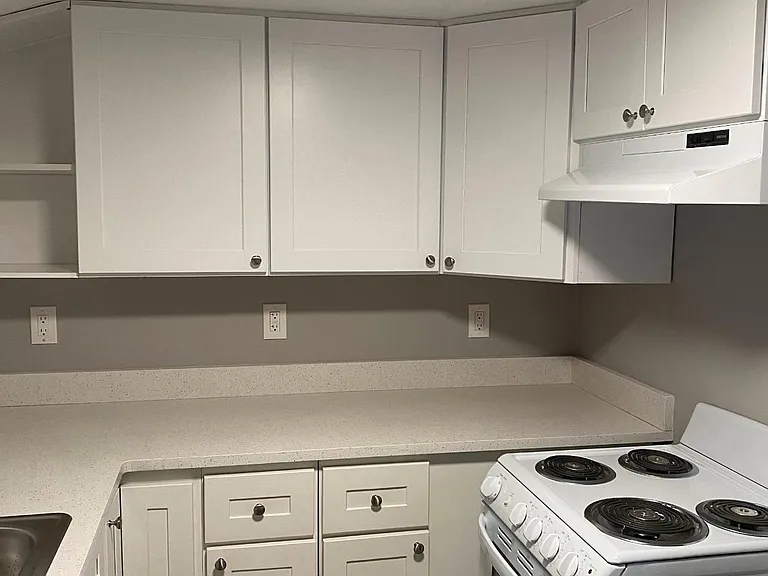 416 N G St #6 — Photo 8