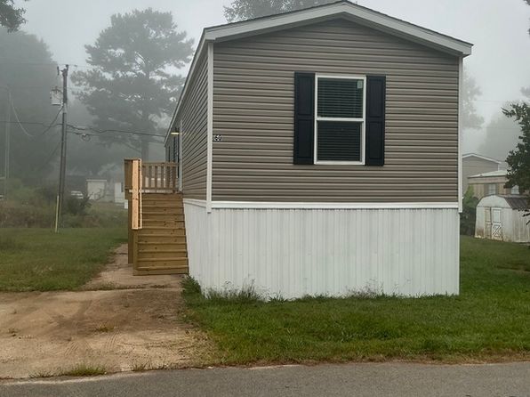 60 Poole Cir