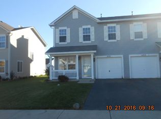 681 S Shannon Dr, Romeoville, IL 60446