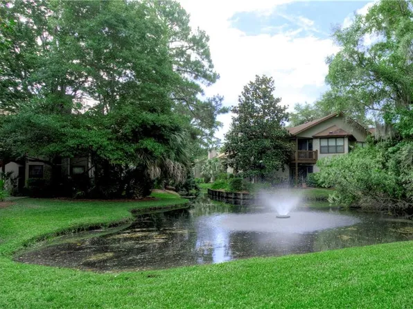 204 Harbour Oaks Dr #204, Saint Simons Island, GA 31522