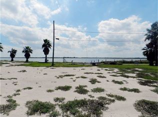 2404 Avenue Q, San Leon, TX 77539