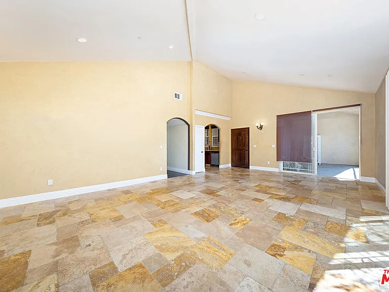650 E Palm Ave #302 — Photo 18