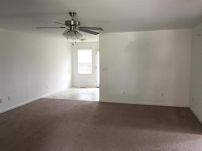 1st image of 227 Fox Creek Ct