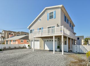 19 W South Carolina Ave, Fenwick Island, DE 19944