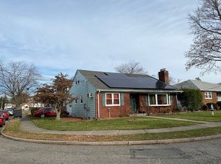 51 Parson Rd, Clifton, NJ 07012