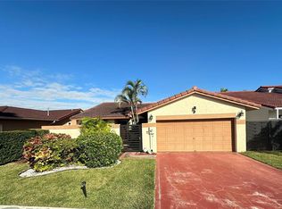 15147 SW 92nd Ter, Miami, FL 33196