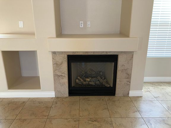 3rd image of 14620 W Maui Ln