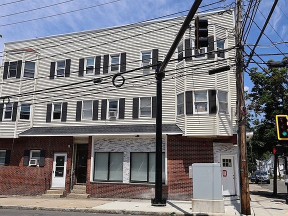 3rd image of 91-95 Medford St