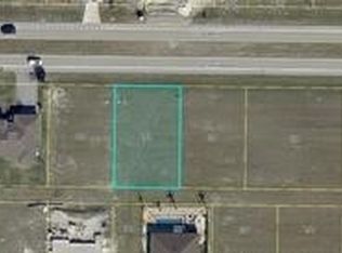 3516 Gulfstream Pkwy, Cape Coral, FL 33993