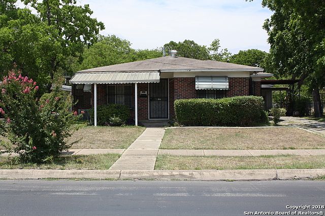1st image of 523 Rayburn Dr