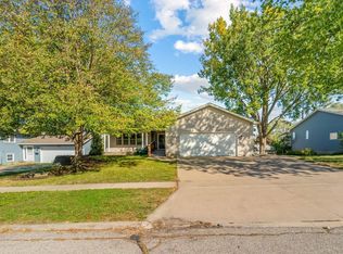 1161 Leona Ave, Waterloo, IA 50702