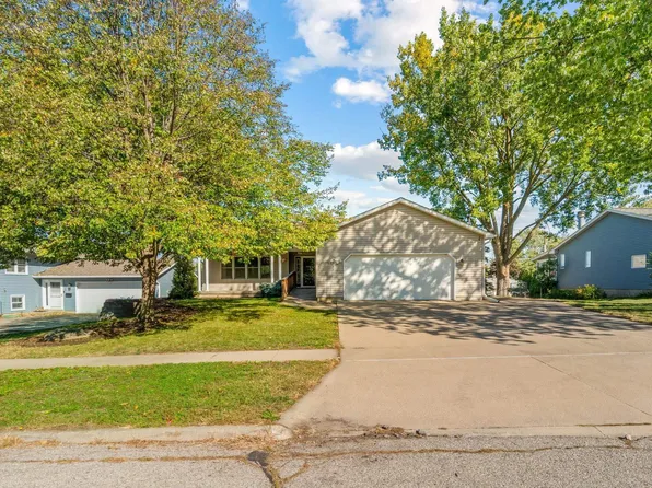 1161 Leona Ave, Waterloo, IA 50702