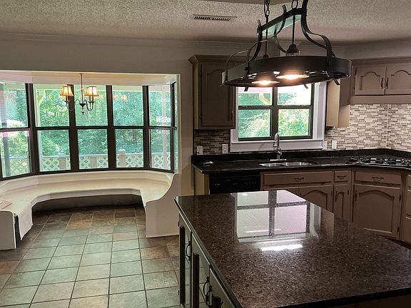 2nd image of 25844 Soles Ln