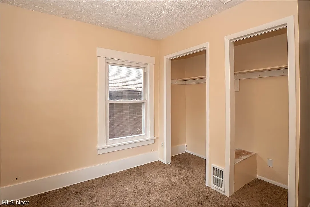 2 bed, 800 sqft, $800 — Photo 3