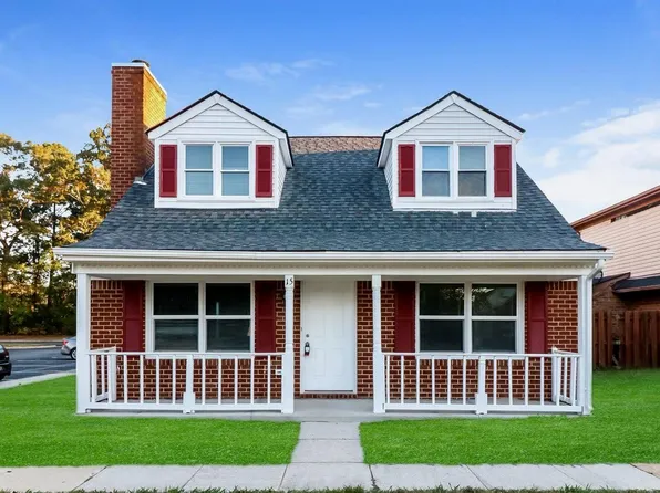 15 N Lake Loop #1, Hampton, VA 23666