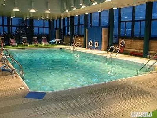 Rented by Astoria Living Realty Inc | media 63