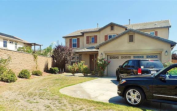 5th image of 19840 Parkwood Dr