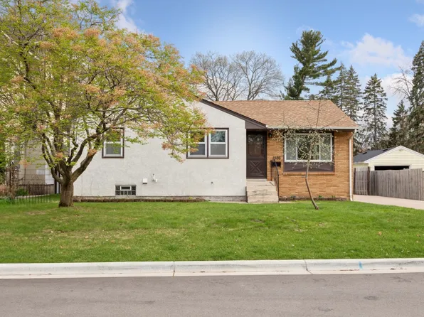 1986 3rd St, White Bear Lake, MN 55110