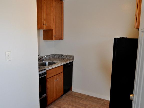 Kitchen with dishwasher