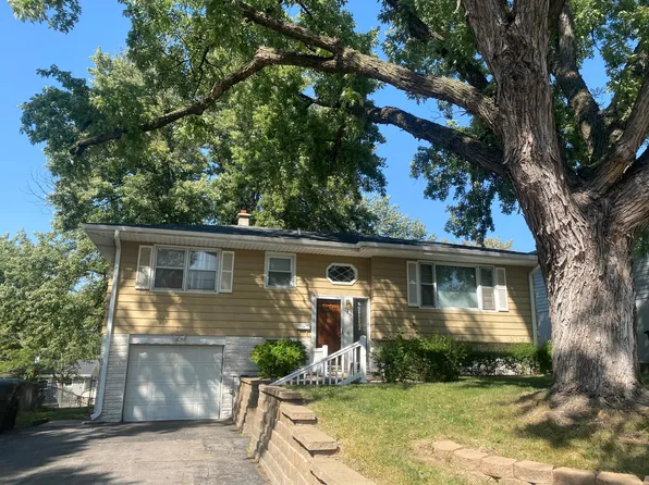 7636 Nina St, Omaha, NE 68124