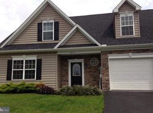 3777 Rolling Hills Dr, Greencastle, PA 17225