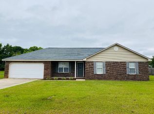 3335 Sheila Cir, Dalzell, SC 29040