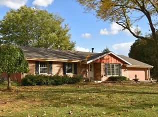 W249N7128 Hillside Rd, Lisbon, WI 53089