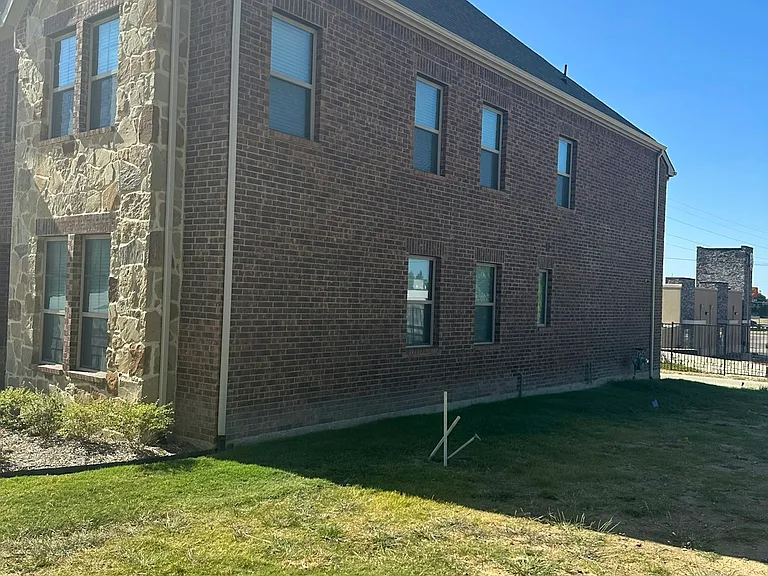 2017 Crooked Bow Dr — Photo 2