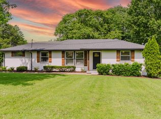 521 Lemont Dr, Nashville, TN 37216