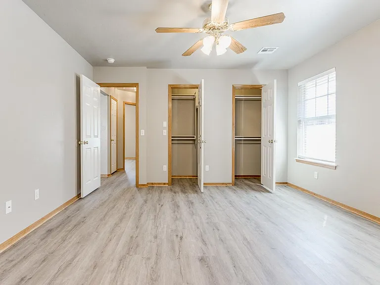 Master Bedroom - Hallway View