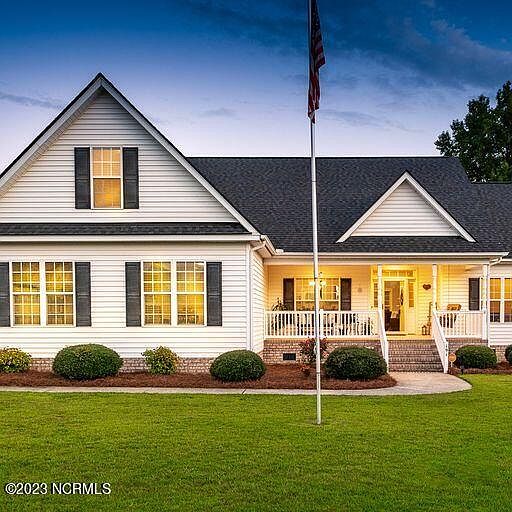 1st image of 191 Magnolia Drive
