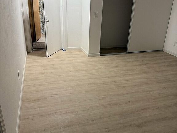5th image of 0 Midway Ave #4