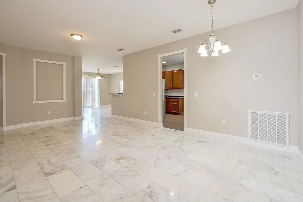 4 bed, 2.0 bath, 1874 sqft, $3,490 — Photo 3