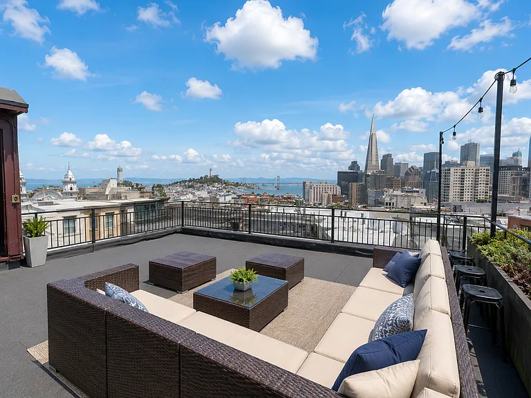 54 Auburn St #1 — Photo 14