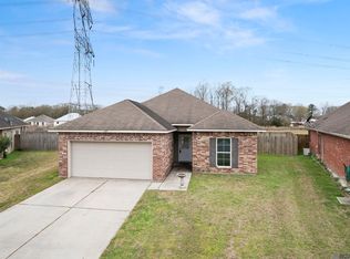 11371 Rossow Ct, Denham Springs, LA 70726