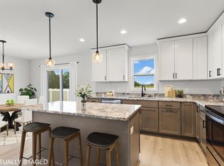 5819 Divine St, Madison, WI 53718