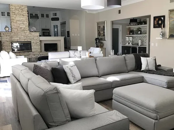 877 S Blue Vista Cir, Anaheim, CA 92808